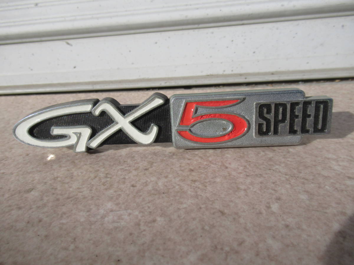 サニー サニークーペ GX-5 B110 KB110 日産純正 5スピード エンブレム 