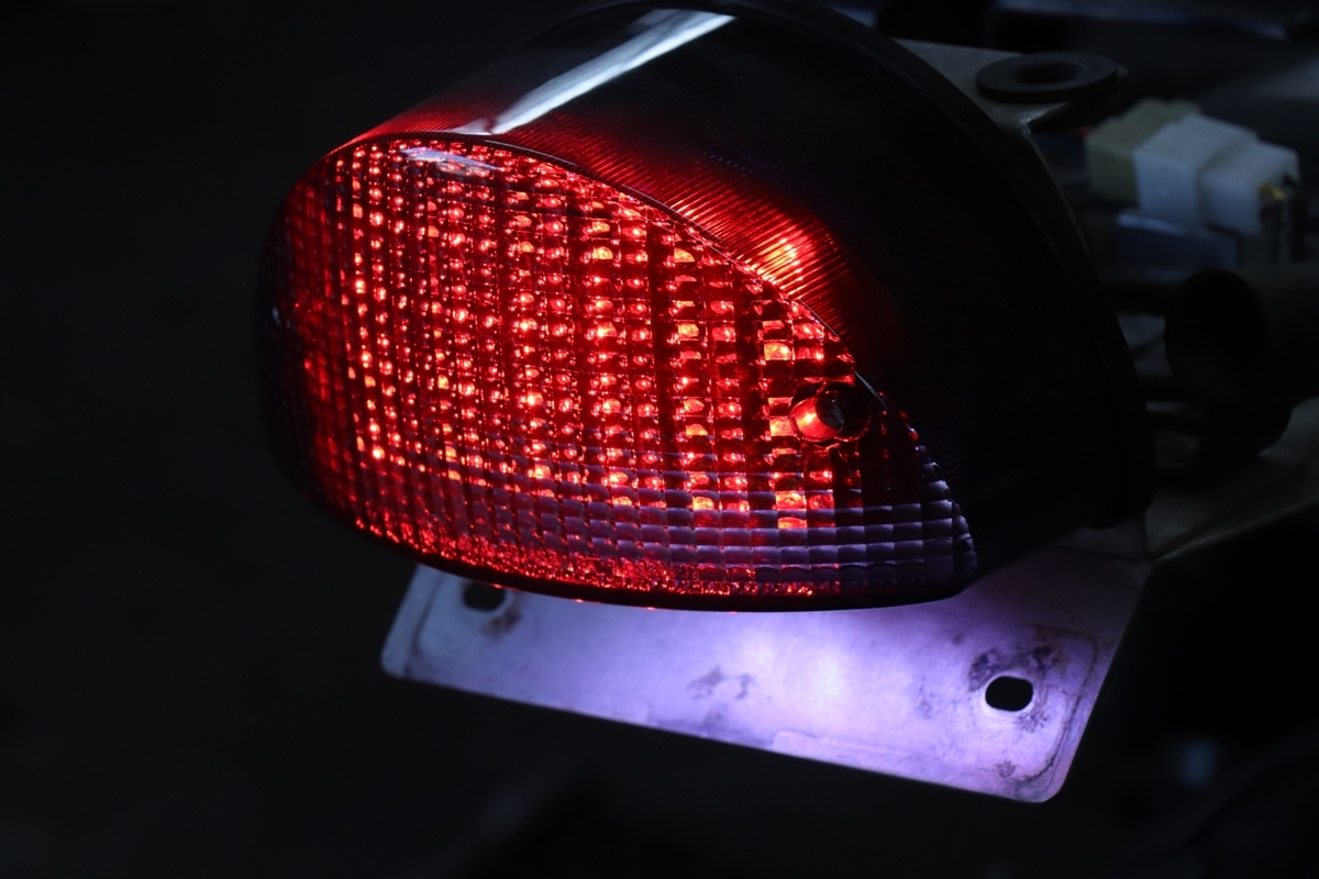 ゼファー400用 LEDテールランプ スモークレンズ 89-95 ゼファー LED