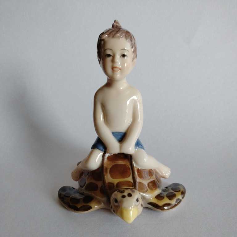 新品 ロイヤルコペンハーゲン 2003年 フレデリック 少年 亀 ロイヤル