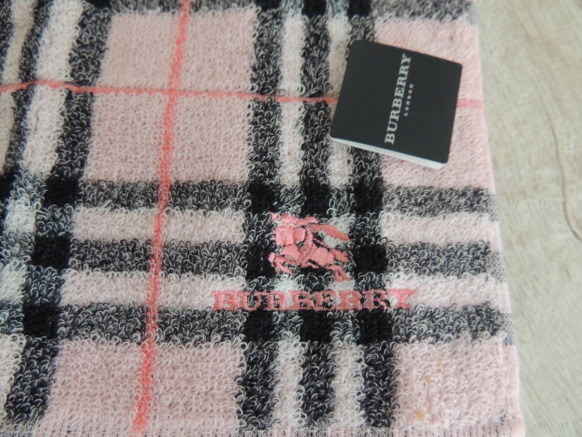 バーバリー☆ハンドタオル タオルハンカチ☆未使用品 BURBERRY ピンク