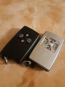 トヨタ スマートキーのヤフオク!の相場・価格を見る｜ヤフオク!の 