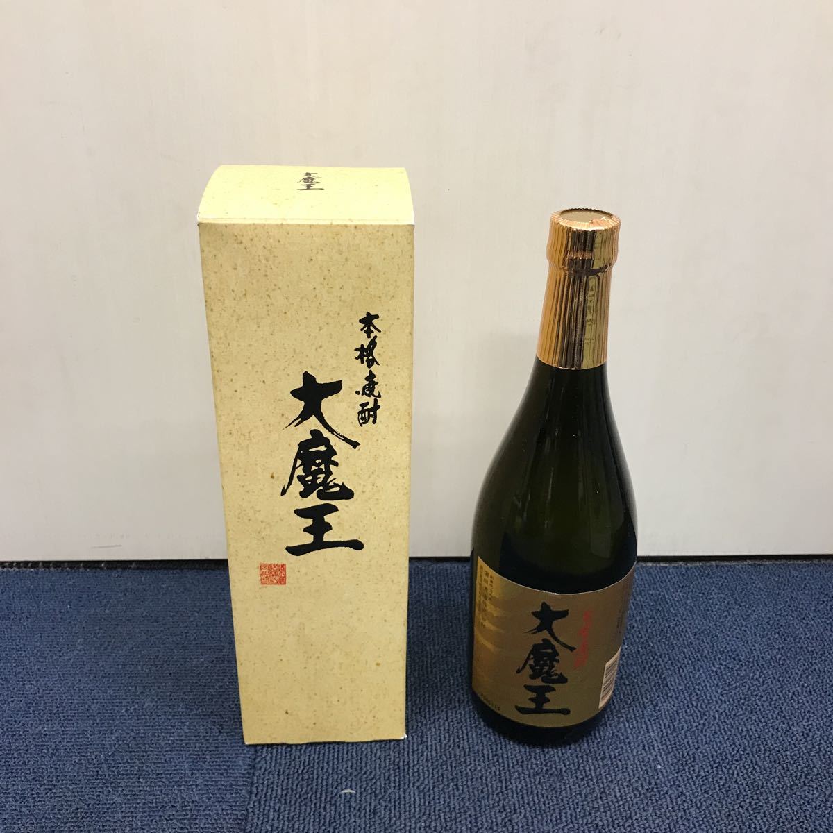 1215y 未開栓保管品 本格焼酎 大魔王 7ml 25度 古酒 芋焼酎 売買されたオークション情報 Yahooの商品情報をアーカイブ公開 オークファン Aucfan Com