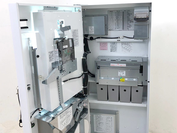 自動券売機 芝浦（SHIBAURA） ボタン式券売機 KT-124NN（新紙幣・新500