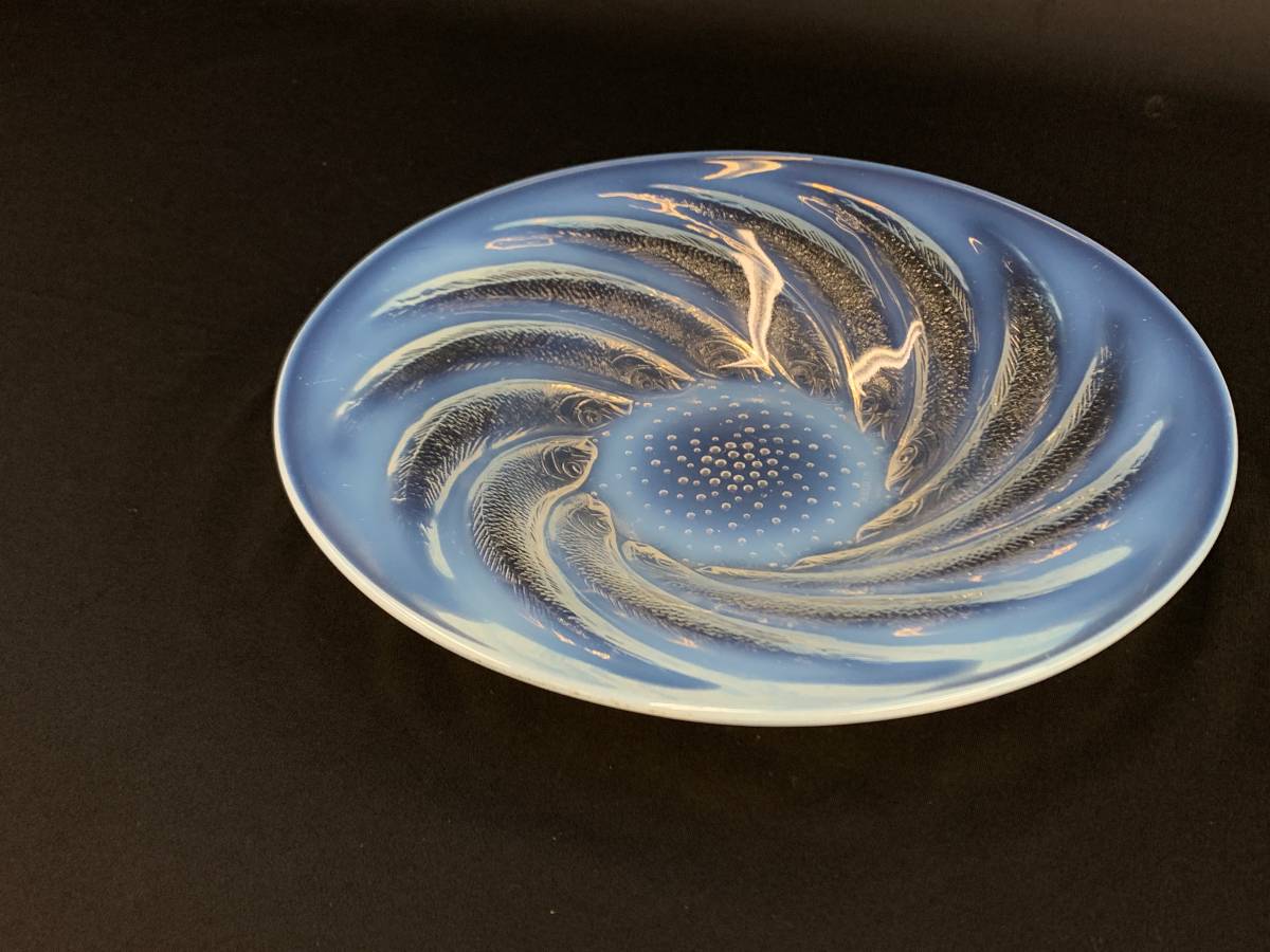 1927-47 RENE LALIQUE オパールセント ガラス プレート POISSONS 30cm