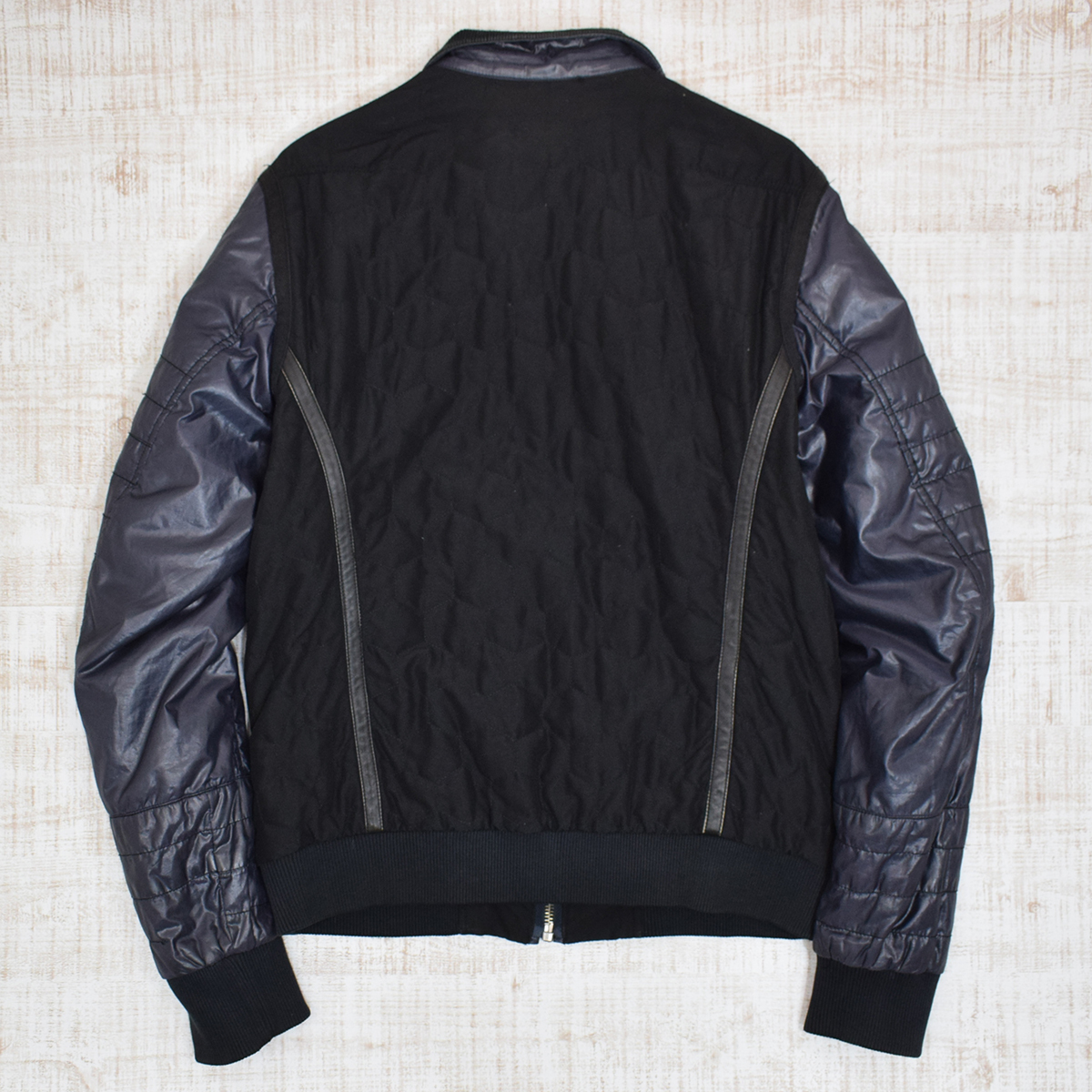 美品☆DIESEL ディーゼル ワッペン レザーパイピング使用 袖