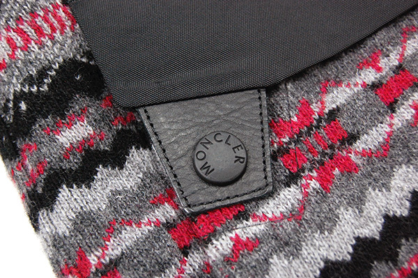 傑作！定価27万 美品 モンクレールW ホワイトマウンテニアリングWhite  