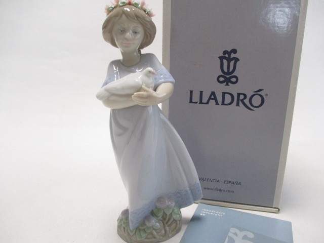 リヤドロ LLADRO フィギュリン フィギュア 人形 NAO 置物 - メルカリ 