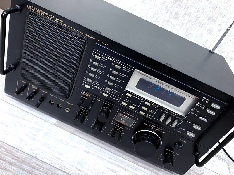□HITACHI SERGERAM KH-3800 FM/SW/MW BCLラジオ 日立 サージラム