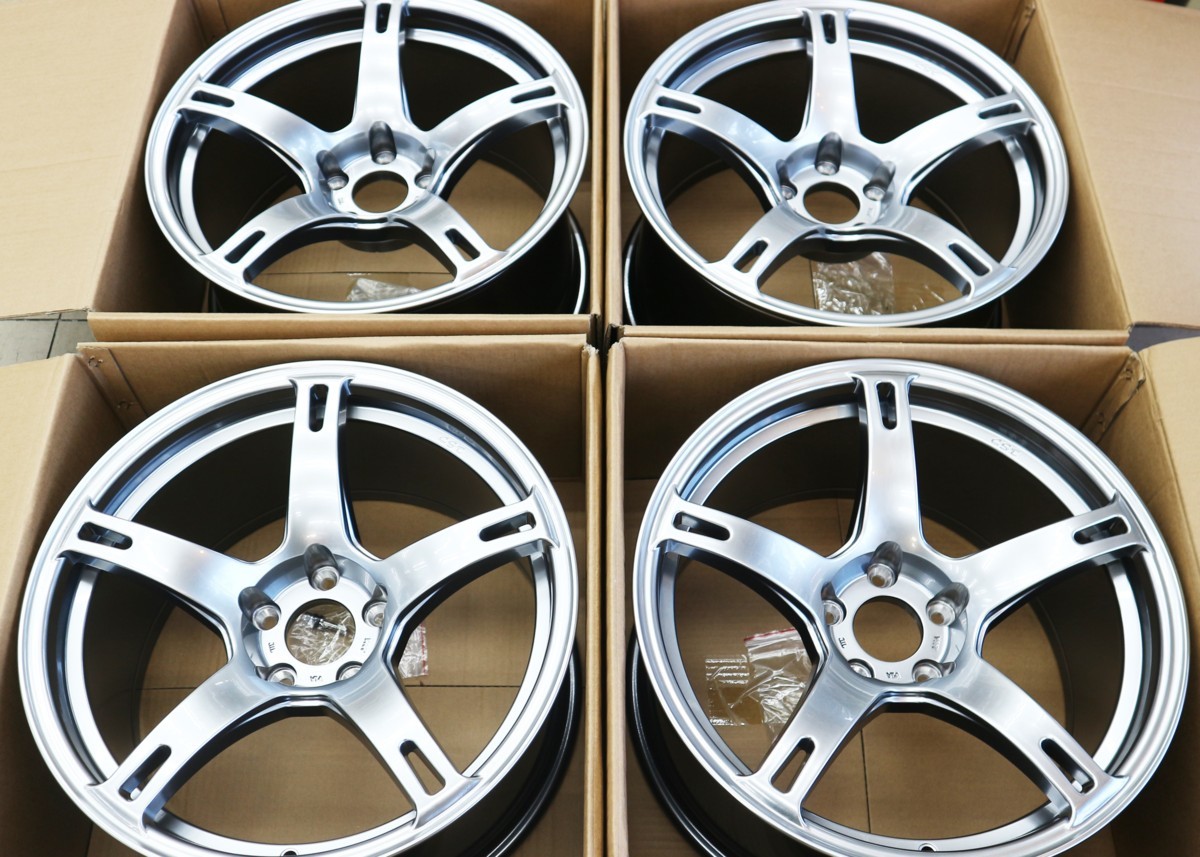 限定セール，新品 4本セット特別価格 CST ZERO1 Hyper V2 ゼロワンハイパーV2 18インチ&times;9.5J +12 PCD114.3/5H メタルシルバー ドリフト ドリケツ(5穴)｜売買されたオークション情報、yahooの商品情報をアーカイブ公開 - 5穴