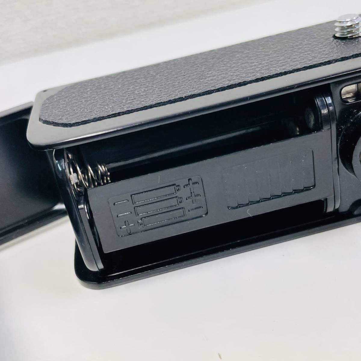 Nikon マルチパワーバッテリーパック - ニコン MB-1 MB-N14 MB-D15
