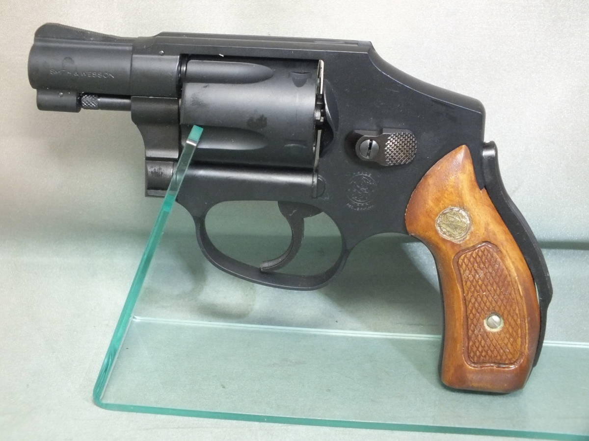 S&W社 純正木製グリップ S&W Jフレーム 初期型 M36 チーフ