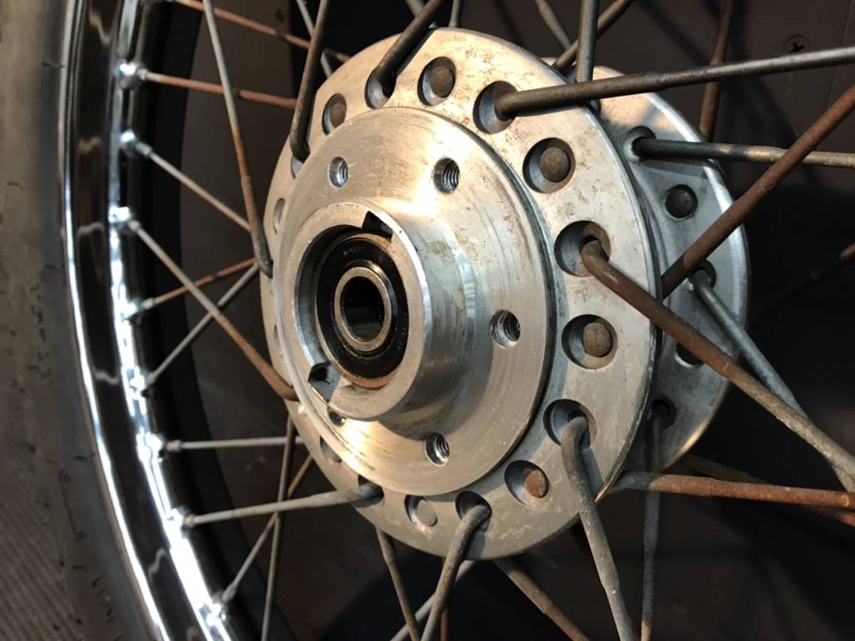GS400 Yahoo!オークション S488 当時物 純正 GS425 フロントホイール 