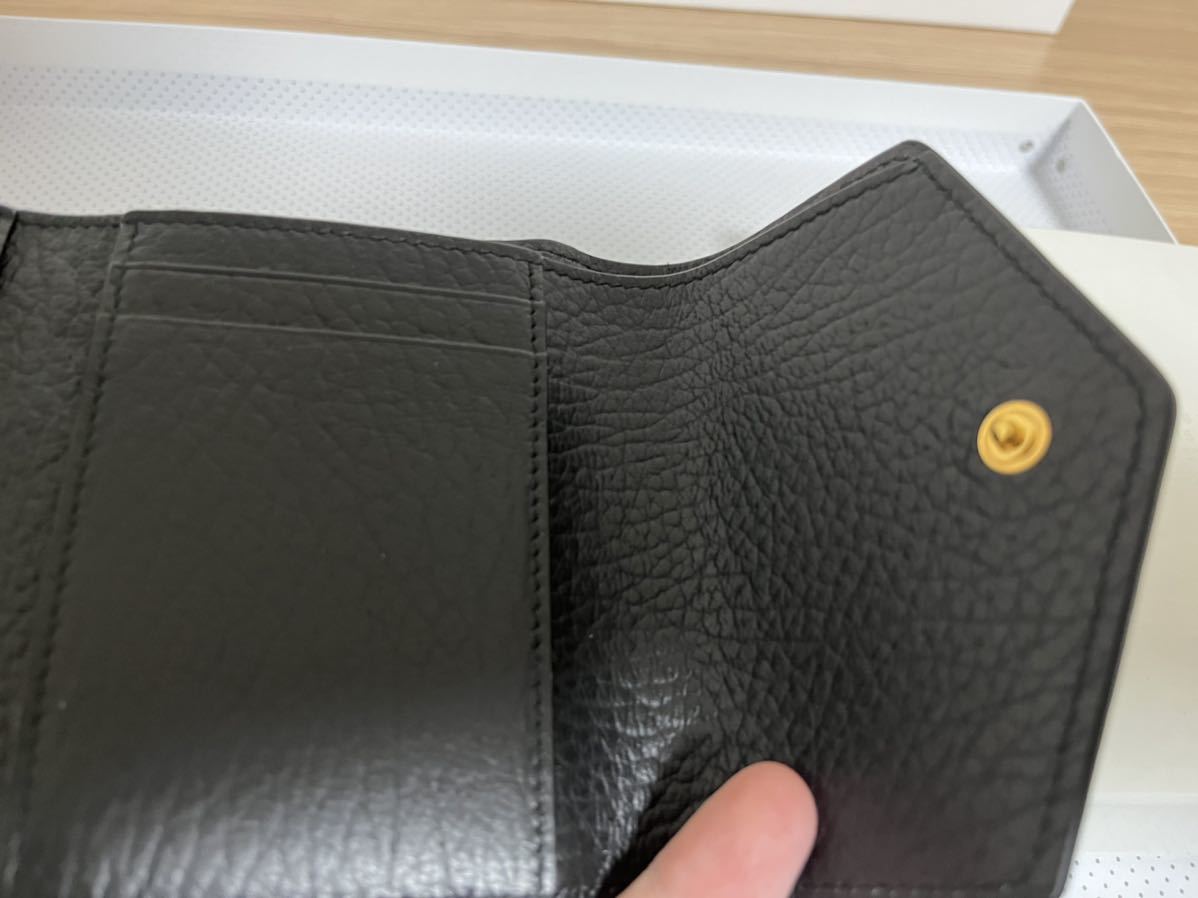 メゾンマルジェラ　2つ折り財布 二つ折り財布 Maison メゾンマルジェラ 2つ折り財布 コンパクトウォレット お早めに！