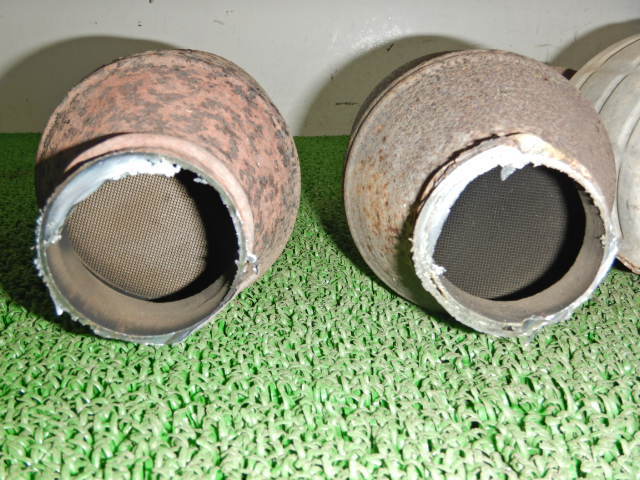 クラウン GRS181 4GR-FSE 触媒コンバーター セット 17140-31040 コア用