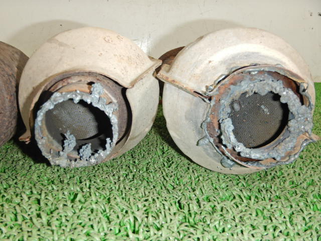 クラウン GRS181 4GR-FSE 触媒コンバーター セット 17140-31040 コア用