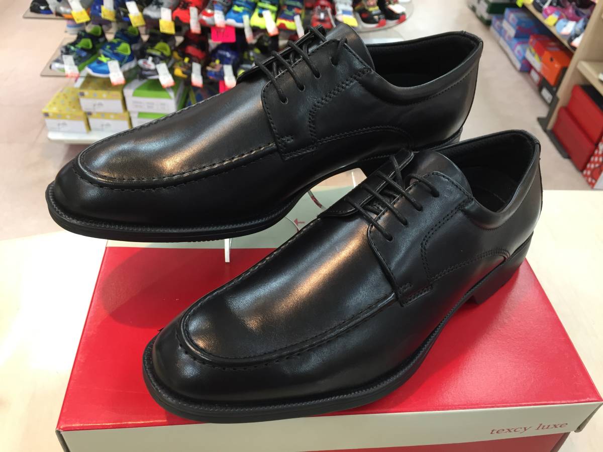 本物保証，お買い得 26.0cm asicsアシックス TEXCY LUXE テクシーリュクス TU-7773 メンズ ビジネスシューズ 紐 外羽根 Uチップ 牛革スニーカー(26.0cm)｜売買されたオークション情報、yahooの商品情報をアーカイブ公開 - オ 26.0cm