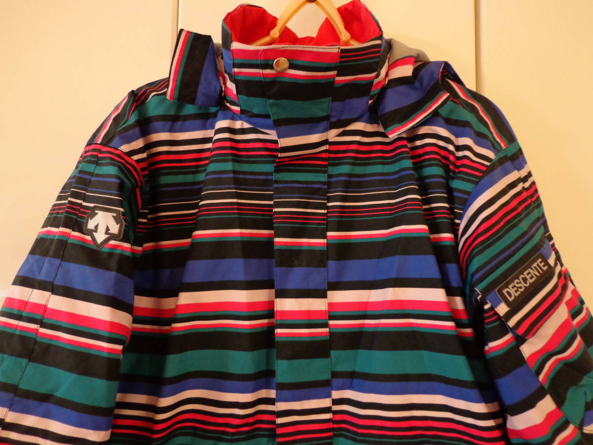☆1円～ DESCENTE（デサント）子供用スキーウェア上下セット160サイズ