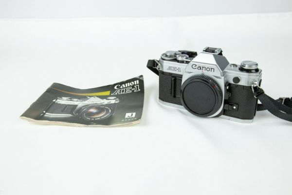 Canon AE-1 CANON フィルム 1:2.8 28mm | LENS FD キャノン ② Camera AE 0