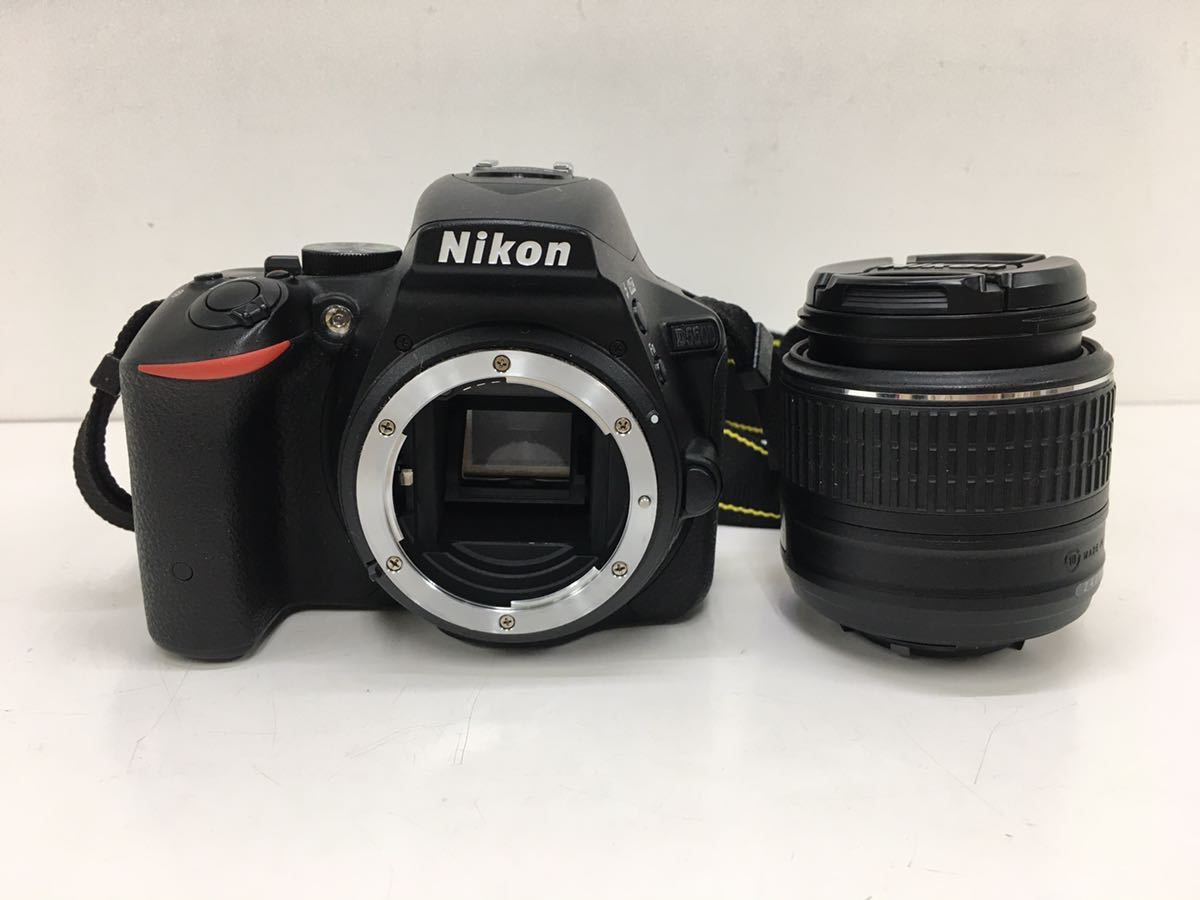 ニコン Nikon D5500 18-55mm 1:3.5-5.6G VR2 レンズ SDカード付き