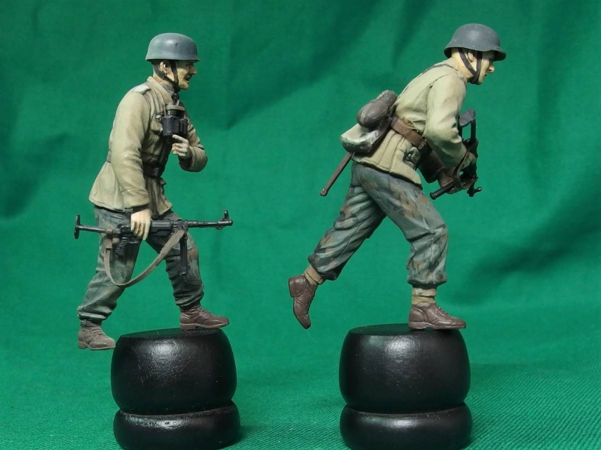 完成品 1 35 Ww2 ドイツ軍コマンド部隊指揮官 オットー スコルツェニー 隊員 2体セット 完成品 売買されたオークション情報 Yahooの商品情報をアーカイブ公開 オークファン Aucfan Com