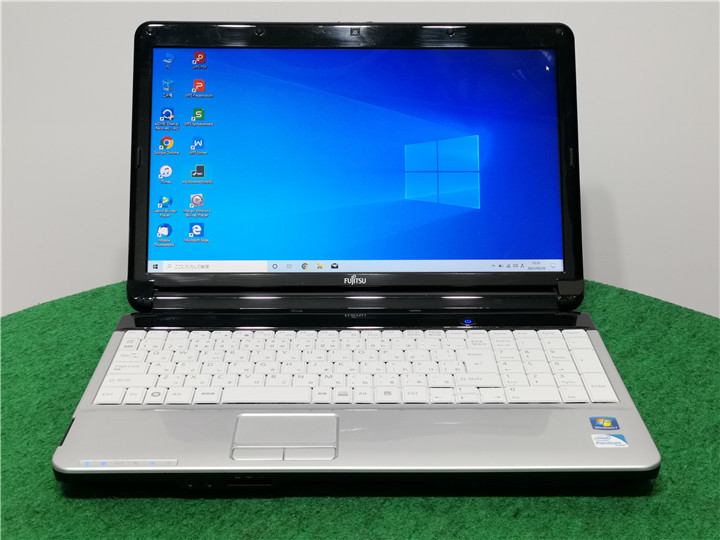 1円～ タブレット 富士通 Q736/P 中古良品 Wi-Fi有 高速SSD 第6世代 
