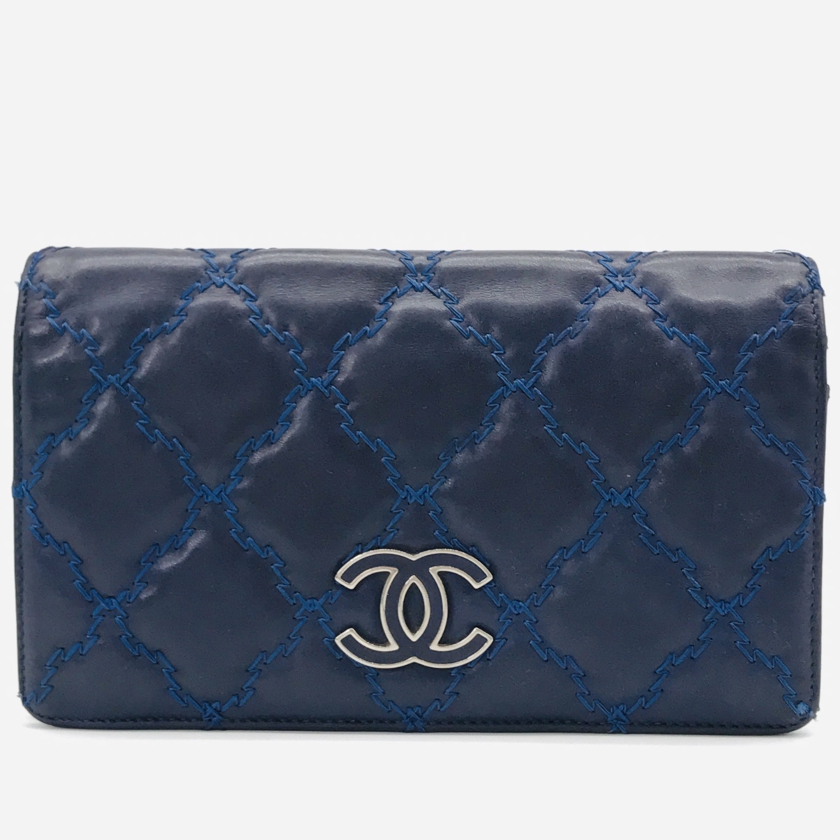 M2147 1円 CHANEL シャネル ココマーク ステッチ 二つ折り 長財布 