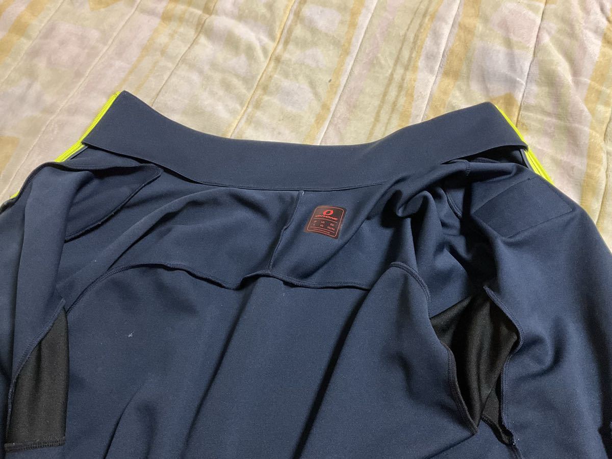 【美品】ONYONE オンヨネサロモンチーム　限定ウェア 上下セット Sサイズ オンヨネ ONYONE スキーウェア 上下セット メンズ MENS SUIT ONS94522