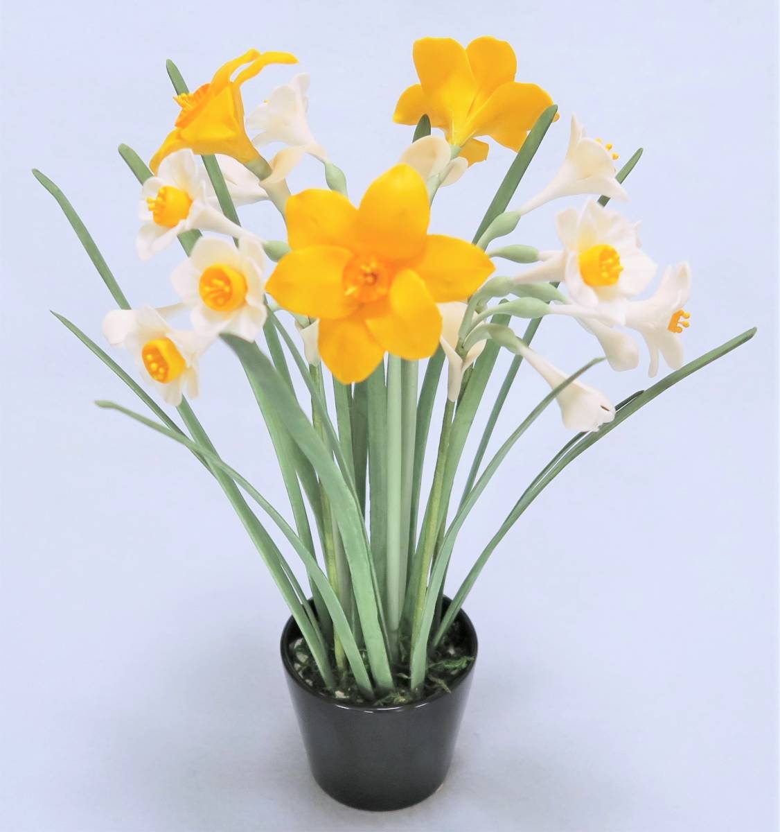 樹脂粘土製アートフラワー パンフラワー ラッパ水仙と日本水仙 完全ハンドメイド 光触媒コート処理 完成品 売買されたオークション情報 Yahooの商品情報をアーカイブ公開 オークファン Aucfan Com