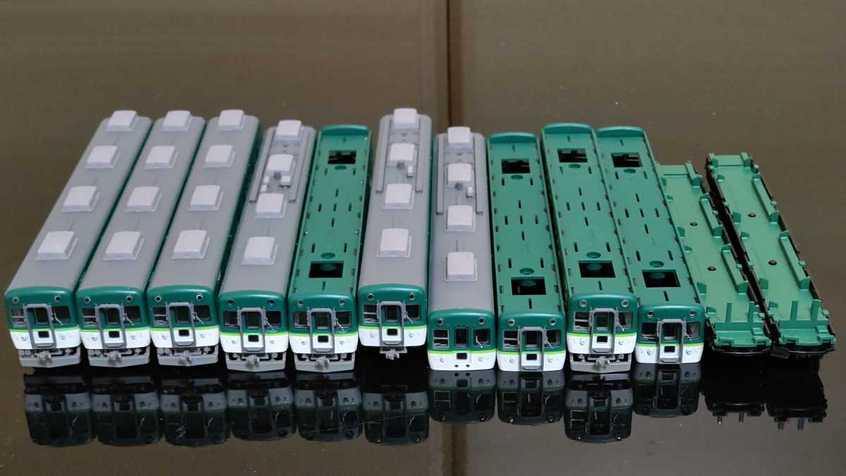 ジャンク】鉄コレ京阪2600系新旧塗装 各種ボディ・屋根・台車等詰合せ