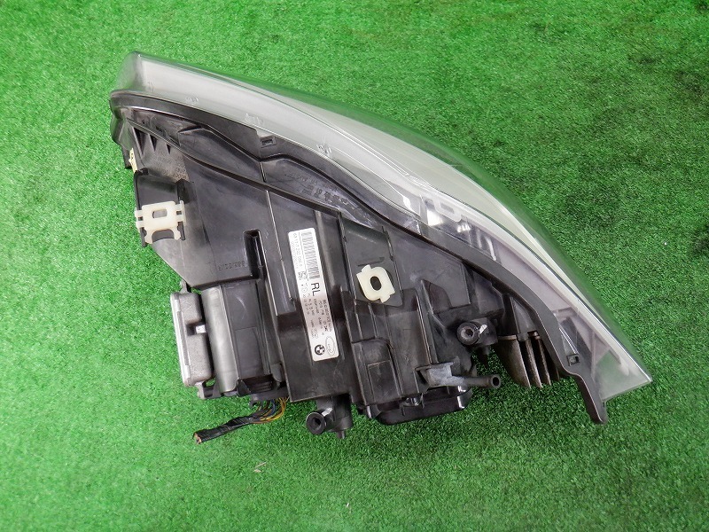 良品/点灯OK ／BMW 3シリーズ E90 後期 純正 HID 右ヘッドライト ZKW