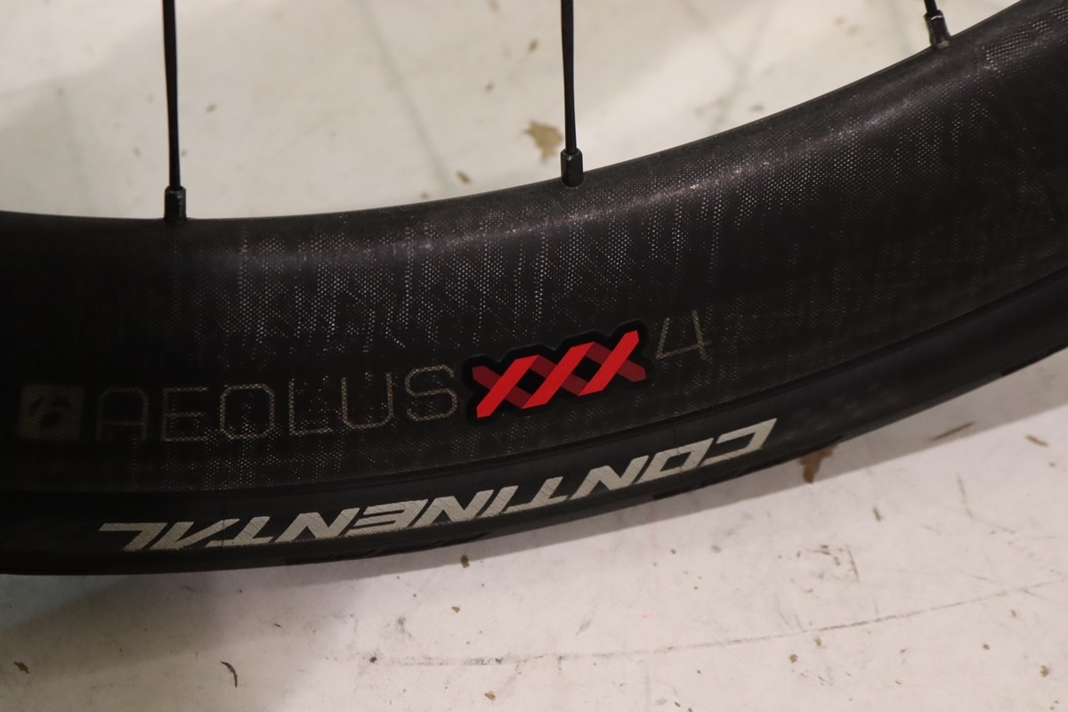 BONTRAGER ボントレガー AEOLUS XXX4 DISC スルーアクスル シマノ11s対応 チューブレス カーボンホイールセット