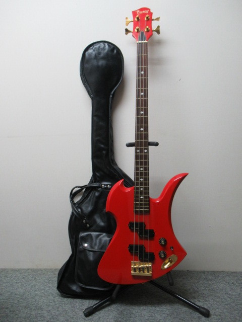 フェルナンデス製　モッキンバードベース　レッド　ケース付き Bunny フェルナンデス製モッキンバードベースレッドケース付き Bunny