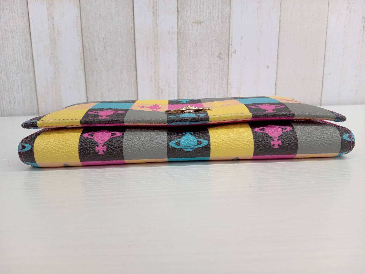 ヴィヴィアンウエストウッド　折り財布　LOGOMANIA　ロゴマニア　ピンク VIVIENNE WESTWOOD/ヴィヴィアンウエストウッド/二つ折り長財布