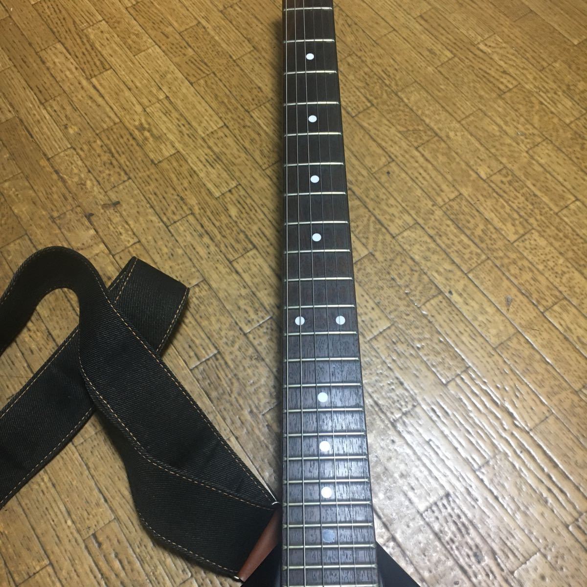 ヘッドレスギター 本体 Riverhead イカギター エレキギターRUG-2090 
