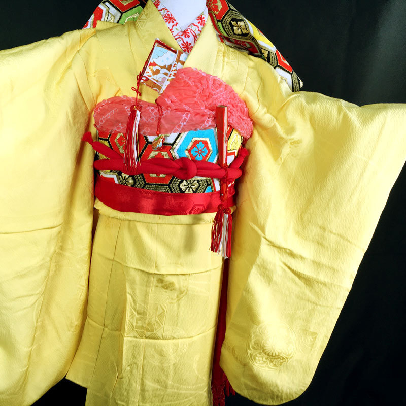 504ag5□七五三 七歳 女児 着物&長襦袢のみ 色無地 地紋入り□美
