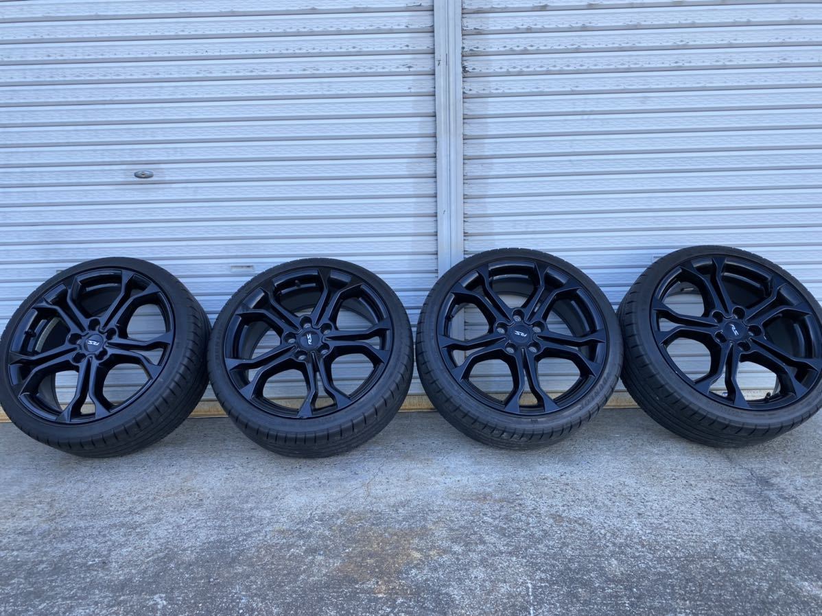 ルノー ルーテシア 純正 ホイールタイヤセット タイヤサイズ205/45R17