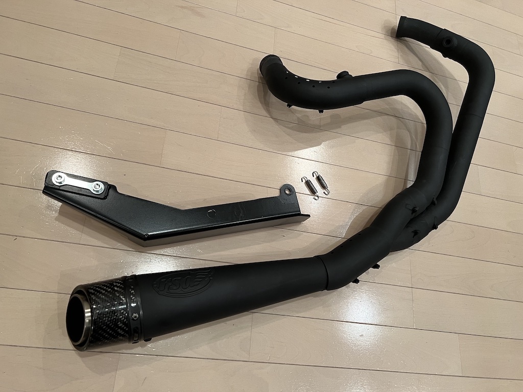 VANCE&HINES x RSD SLANT 2-INTO-1 フルエキゾーストマフラー ハーレー