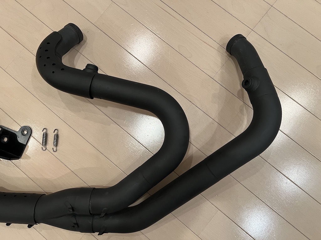 VANCE&HINES x RSD SLANT 2-INTO-1 フルエキゾーストマフラー ハーレー