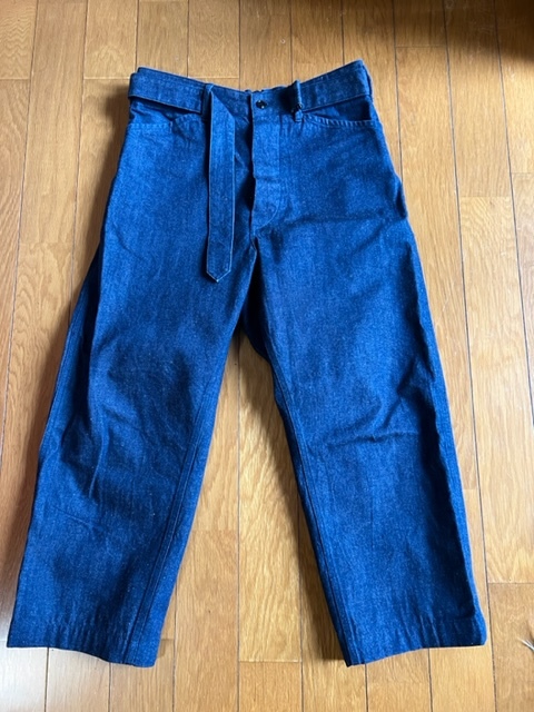 1円スタート！！ comoli ベルテッド デニムパンツ size:1 インディゴ 