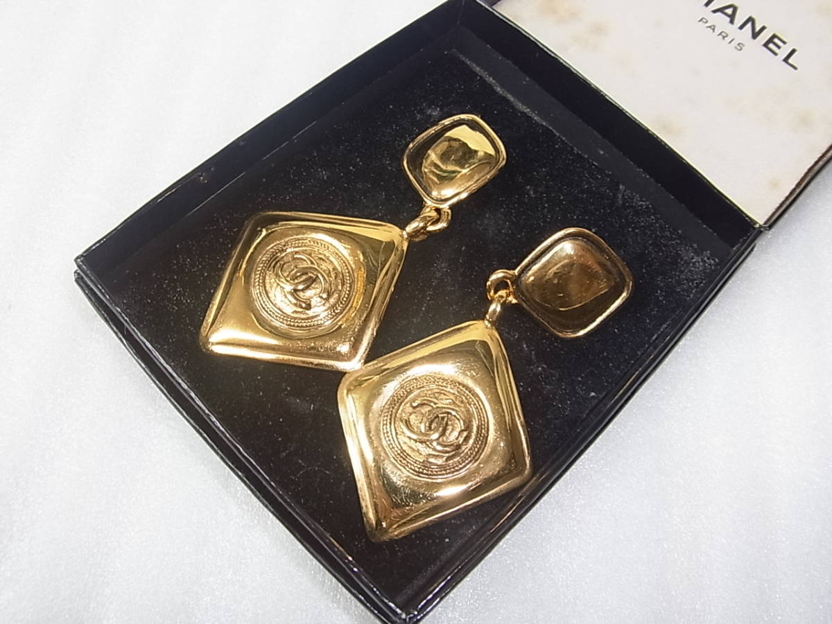 1271 CHANEL シャネル ココマーク イヤリング ゴールド ひし形 【公式