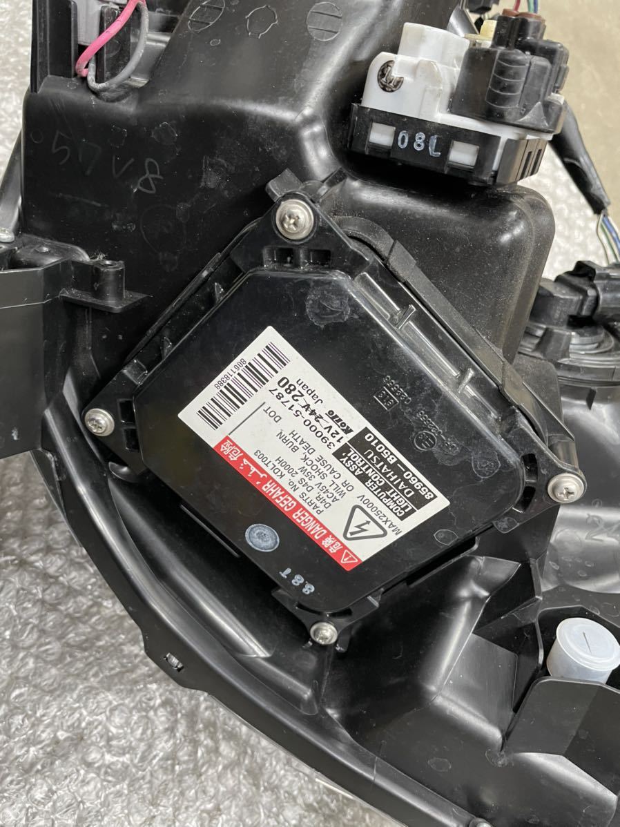 送料込み 【美品】ダイハツ L175S/L185S ムーヴカスタム 前期 純正 HID ヘッドライト 左 100-51867 L175S L185S KOITO 車高調 マフラー ムーヴ（ダイハツ）の価格・スペック情報{平成