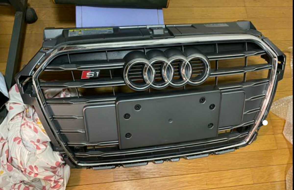 アウディ S1 Audi 純正フロントグリル Audi純正A1⁄S1(8X)フロント用 