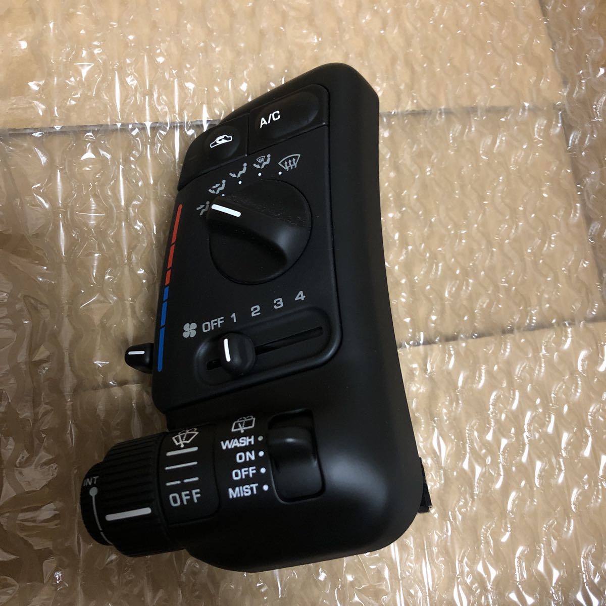 Yahoo!オークション Z32 エアコンスイッチ」の 「フェアレディz32 