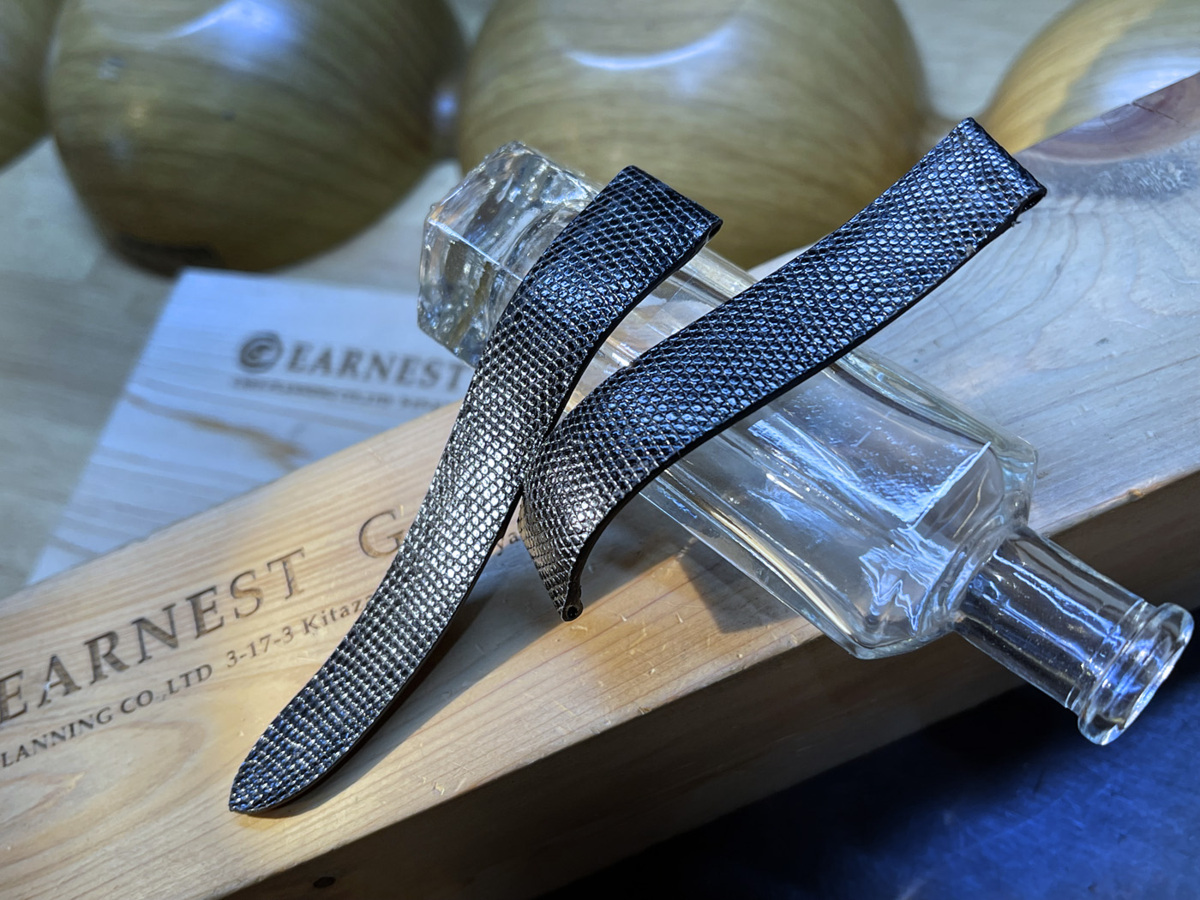 サイズオーダー可！カルティエタンク純正Dバックル専用、リザード黒、赤，焦茶、汗対策撥水裏地