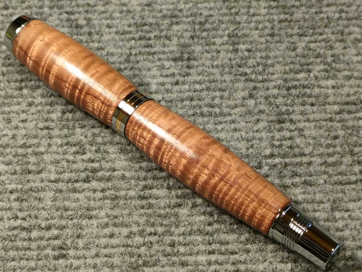 希少 カーリーハワイアンコア 万年筆 手作り品 ハワイアンコア 万年筆