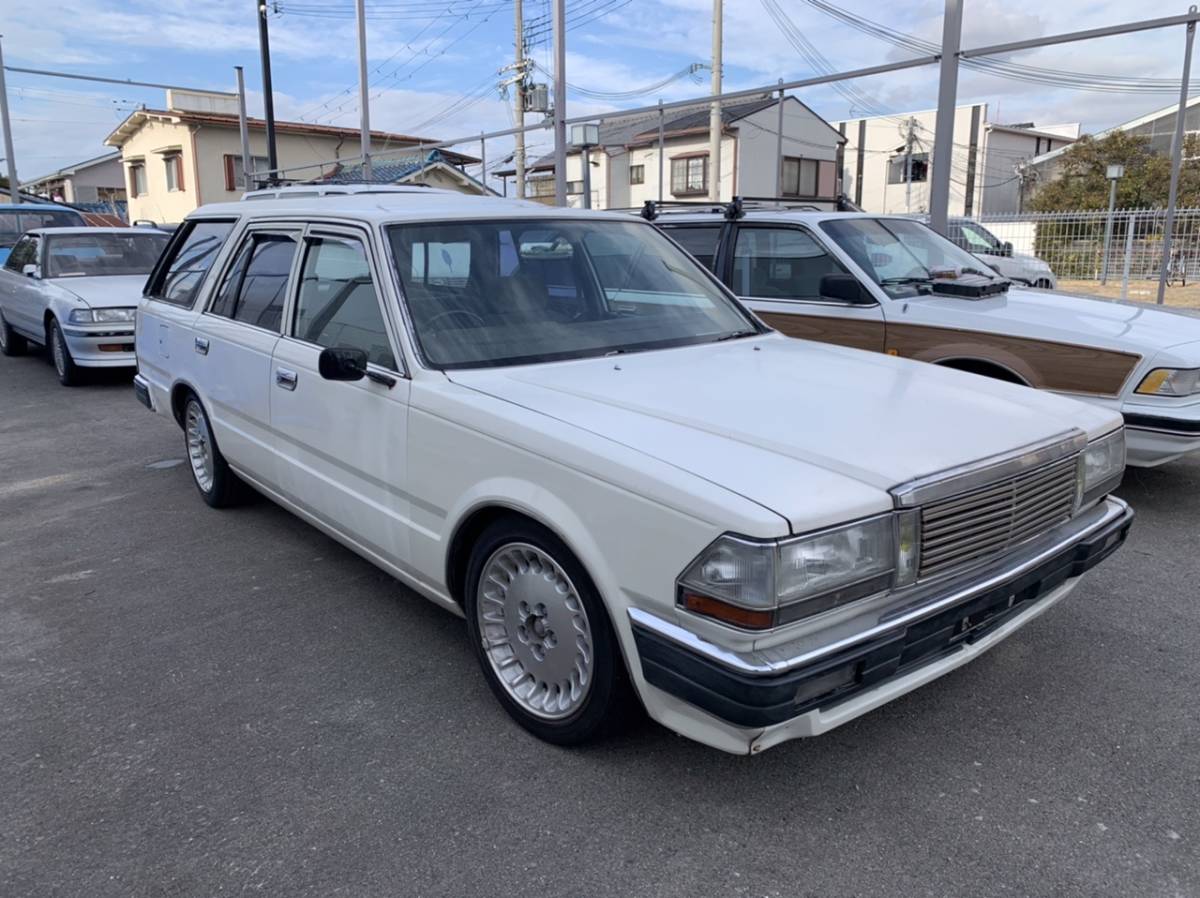 日産 セドリックバン（日産）の中古車を探すならグーネット セドリック 
