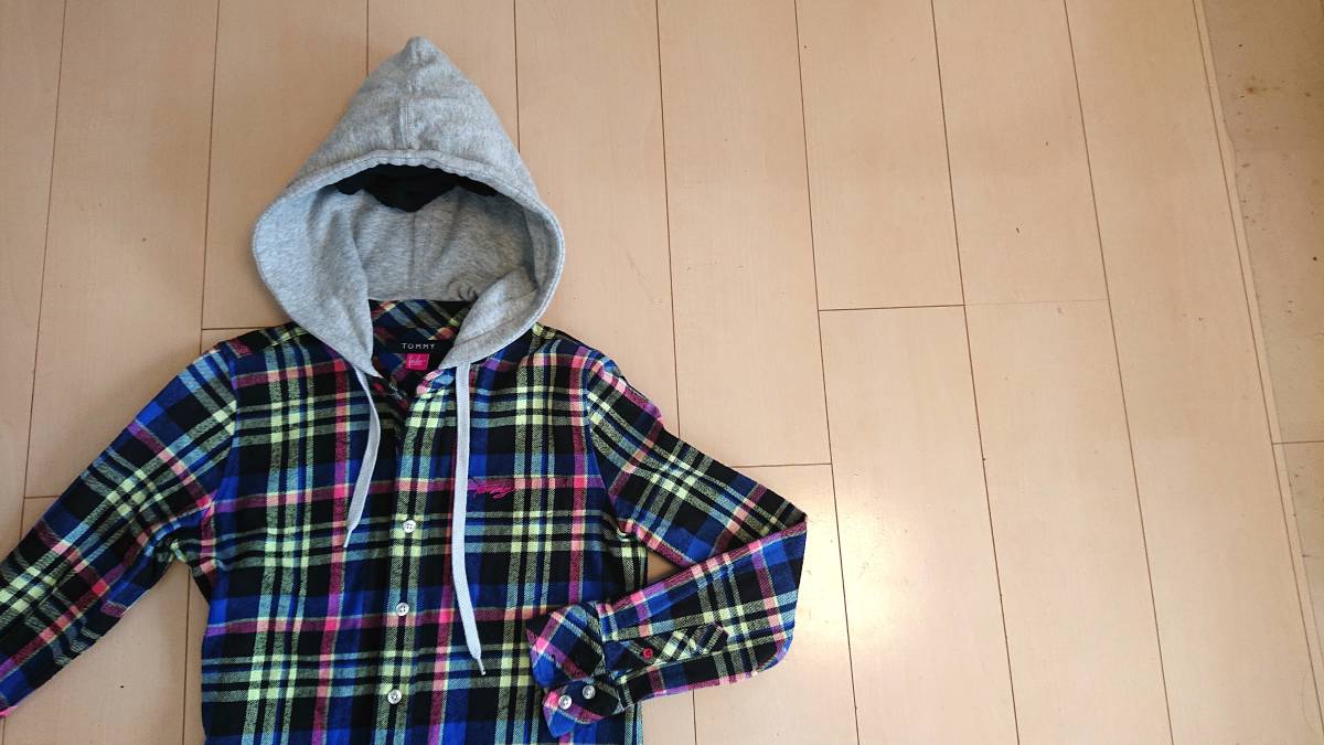 美品【TOMMY】トミーヒルフィガー チェックシャツ パーカー 黒×灰 M 