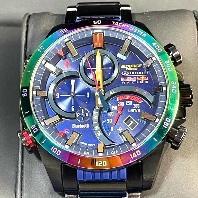美品 CASIO カシオ EDIFICE エディフィス EQB-500RBB-2AJR レインボー 