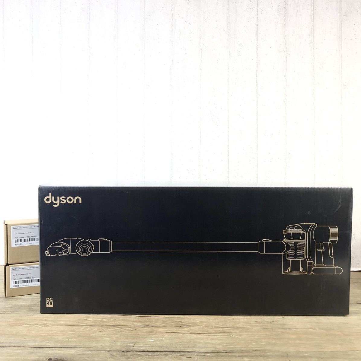 Dyson ダイソン ダイソンDC45 cordless ダイソン、20分間使用可能になったコードレス掃除機「DC45 分解洗浄済品｜Yahoo!フリマ（旧 未開封 dyson ダイソン DC45 MO RD TYPE B モーターヘッド コードレスクリーナー スティック ハンディ 掃除機 菊NS