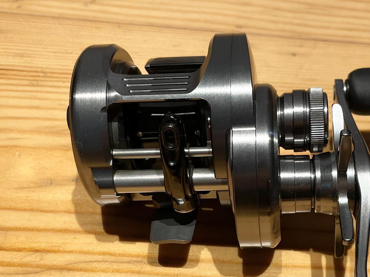 シマノ 20 カルカッタコンクエストDC DC101HG 左　美品_6